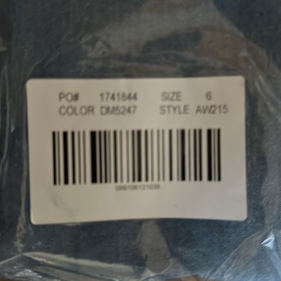 I Crew denim blouse with ruffled collar and sleeves. - Picture 5 of 5